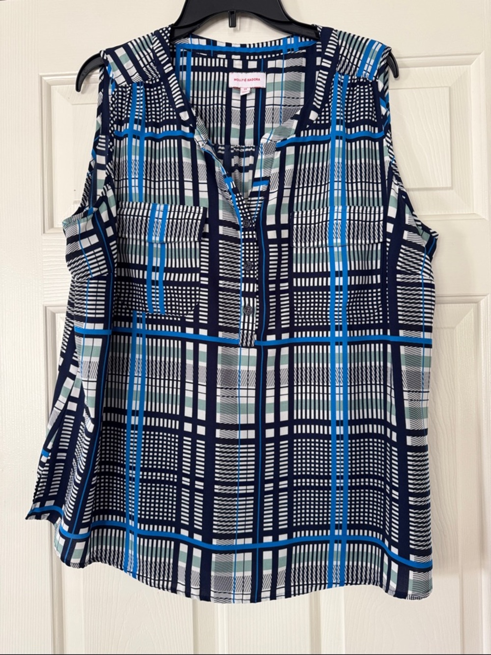 Molly and Isadora Sleeveless Plaid V-Neck Camisole in Navy women’s 2x